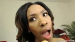 34DDD chocolate cali girl Amber with natural 34DD black boobs masturbates