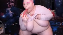 Red BBW slut Petal with pierced body  fucks a fat pussy