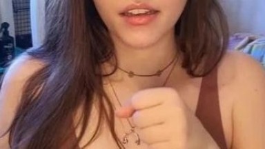 Pretty switch Evelyn giving some hot JOI for bad boys