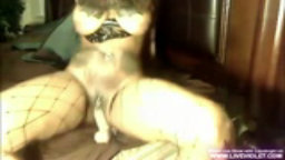 Kinky tattooed ebony Liquidfirexxx loves being a dirty slut